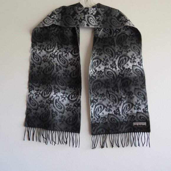 Softer Than Cashmere Black Gray Paisley Motif Unisex Scarf with Fringe - Picture 4 of 12